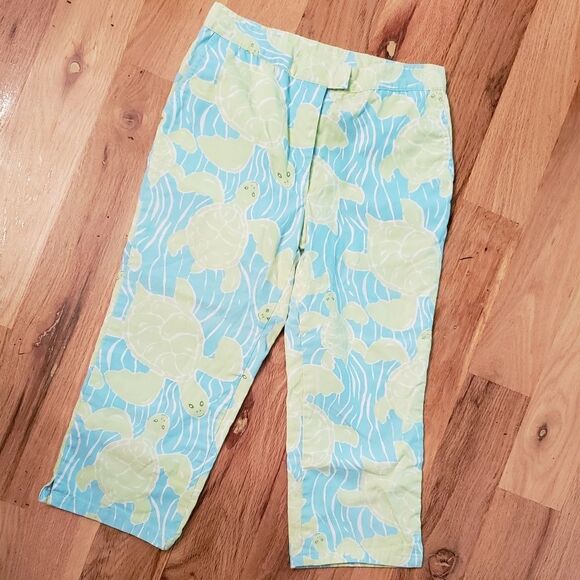 Lilly Pulitzer Myrtle Turtle Print Crop Pants - Picture 3 of 6